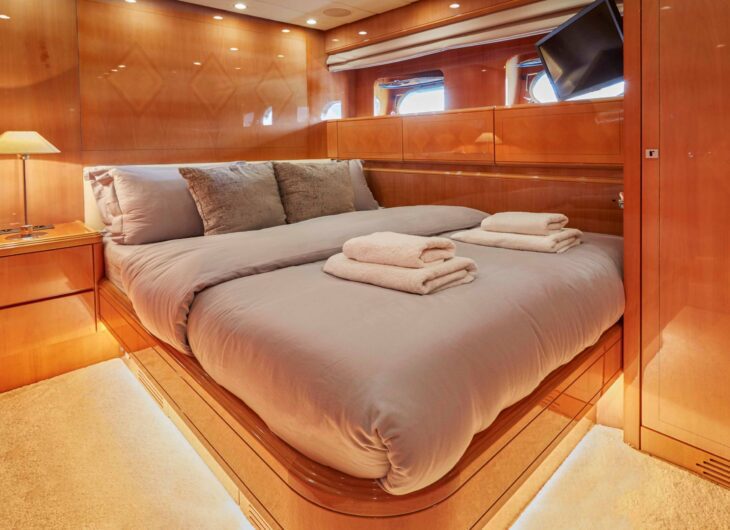 M/Y Dream