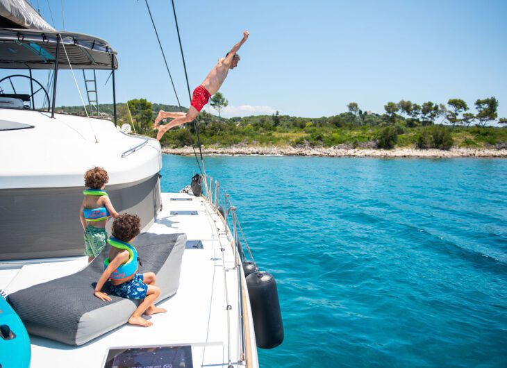 S/Y Lagoon 52 F Serenity