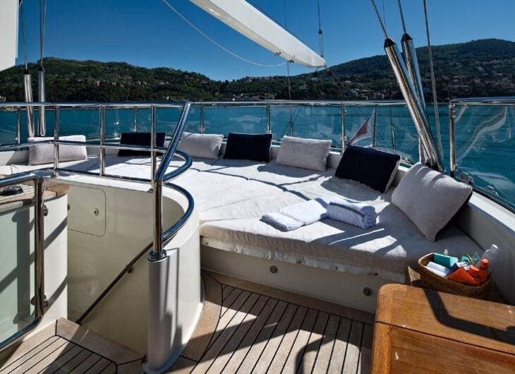 JASALI II | LUXURY CREWED SAILING YACHT