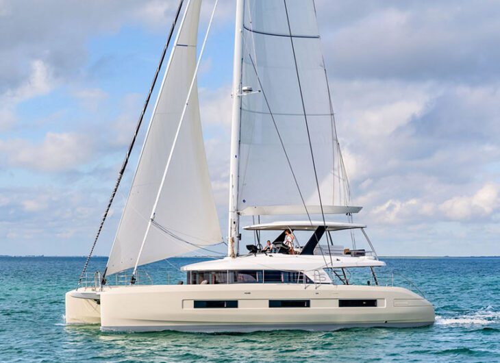 S/Y Lagoon SIXTY5 Kingfisher