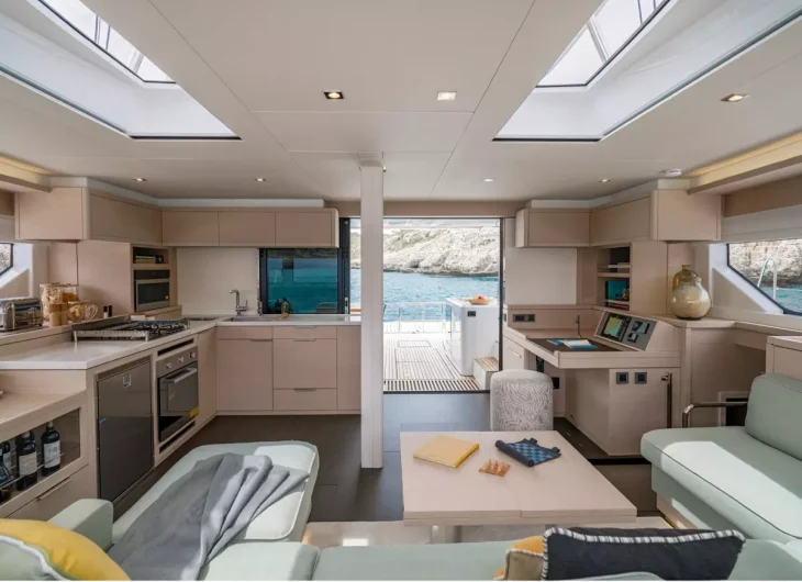 S/Y New Lagoon 55