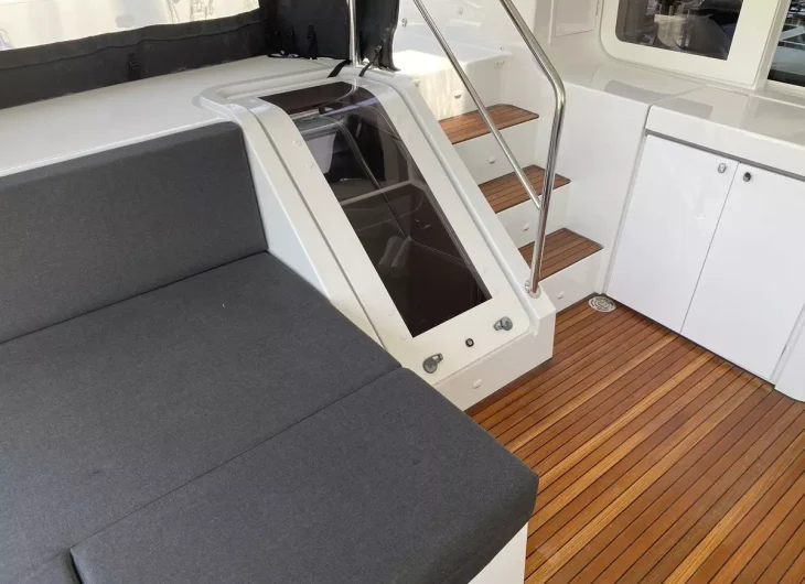 S/Y Lagoon 52F Naka