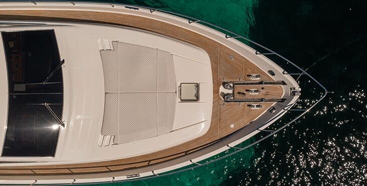 M/Y Ferretti 68