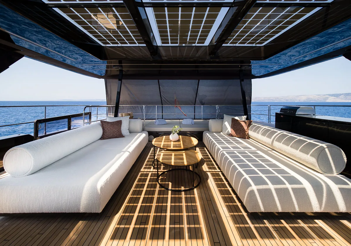 Why Choose a Catamaran for Your Yacht Charter in Greece